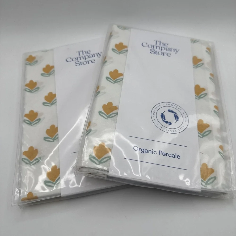 Company Store Standard Pillow Sham Organic Cotton White w Mini Flower Set 2 Kids